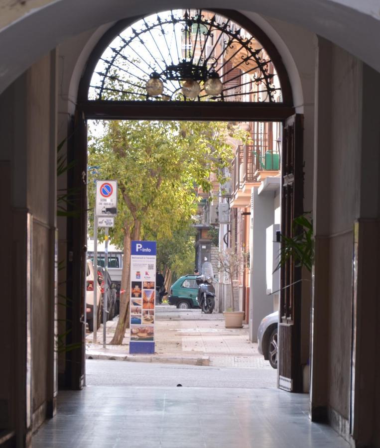 The Court Suites & Spa Taranto Exterior foto
